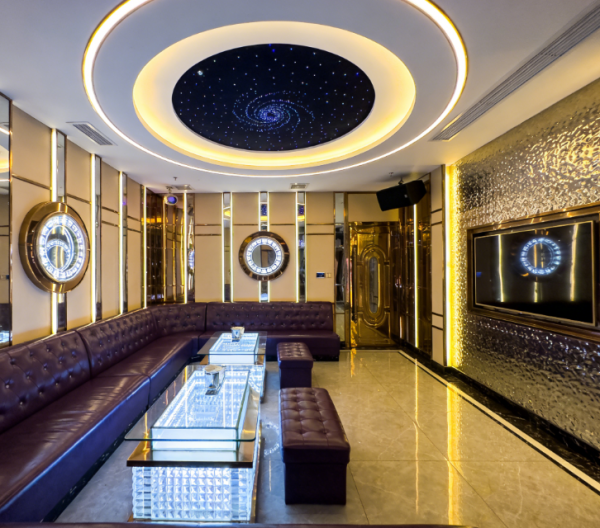 【急聘】武汉高端KTV|酒水促销+包间DJ 包吃住 好拿钱 【急聘】武汉高端KTV|酒水促销+包间DJ 包吃住 好拿钱